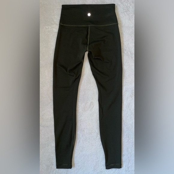 Lululemon 21 Inch Army Green Leggings - Picture 5 of 11